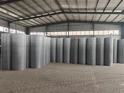 Огорожа зі зварної сітки з покриттям ПВХ